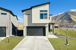 3715 S White Ash Dr, Mapleton, UT 84664 - Photo 1