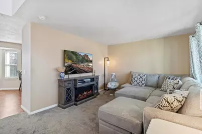 2013 S 1575 W, Syracuse, UT 84075 - Photo 3