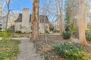 5334 S Cottonwood Club Circle, Holladay, UT 84117 - Photo 9