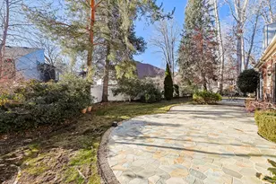 5334 S Cottonwood Club Circle, Holladay, UT 84117 - Photo 3