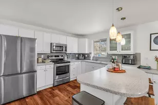 2591 E Crk Rd, Sandy, UT 84093 - Photo 11