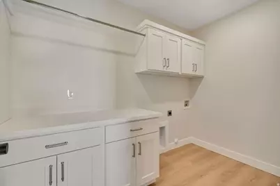 9271 N Harmony Way, Eagle Mountain, UT 84005 - Photo 35