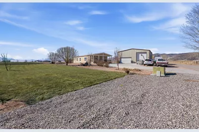 323 W 400 N, Central Valley, UT 84754 - Photo 1