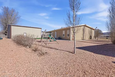 323 W 400 N, Central Valley, UT 84754 - Photo 5