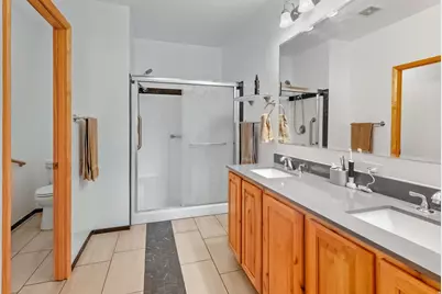 323 W 400 N, Central Valley, UT 84754 - Photo 29