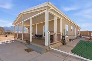 323 W 400 N, Central Valley, UT 84754 - Photo 3