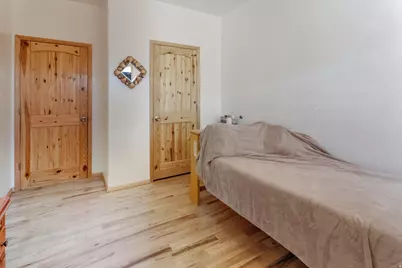 323 W 400 N, Central Valley, UT 84754 - Photo 21