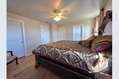 2692 S Stillwater Dr, Saratoga Springs, UT 84045 - Photo 17