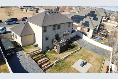 2692 S Stillwater Dr, Saratoga Springs, UT 84045 - Photo 37