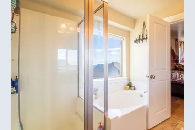 2692 S Stillwater Dr, Saratoga Springs, UT 84045 - Photo 21