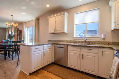 2692 S Stillwater Dr, Saratoga Springs, UT 84045 - Photo 9