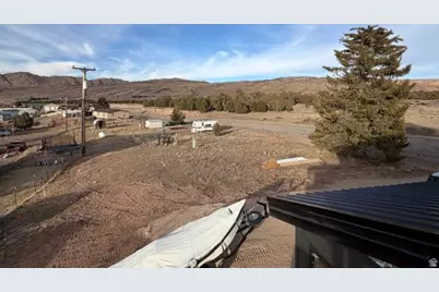 96 South Blvd, Dutch John, UT 84023 - Photo 27