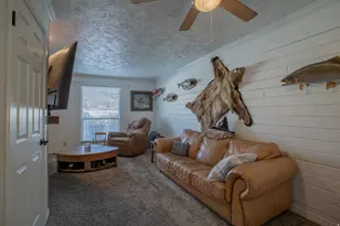 563 N 200 W, Bountiful, UT 84010 - Photo 15