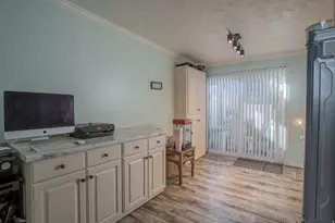 563 N 200 W, Bountiful, UT 84010 - Photo 7