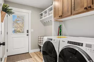 660 N Cambry Dr, Garden City, UT 84028 - Photo 9