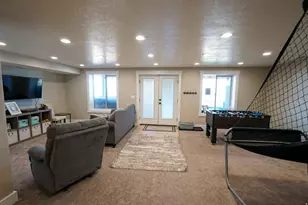 660 N Cambry Dr, Garden City, UT 84028 - Photo 39