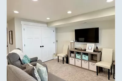 660 N Cambry Dr, Garden City, UT 84028 - Photo 41