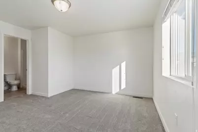 641 N 160 E, Vineyard, UT 84059 - Photo 13