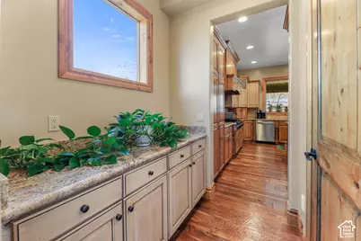 5885 S Tolcate Ln, Holladay, UT 84121 - Photo 25