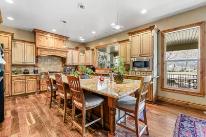 5885 S Tolcate Ln, Holladay, UT 84121 - Photo 15