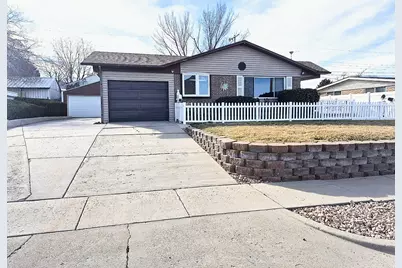 812 E 500 N, Tooele, UT 84074 - Photo 1