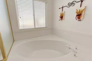 1825 W Mathis Park Pl, Saint George, UT 84770 - Photo 35