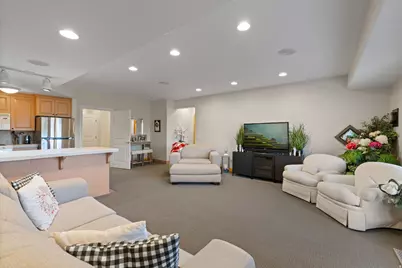 8266 S Creek Hollow Cv, Cottonwood Heights, UT 84093 - Photo 55
