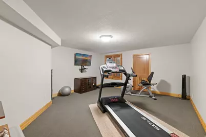 8266 S Creek Hollow Cv, Cottonwood Heights, UT 84093 - Photo 61