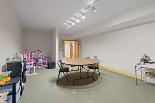 8266 S Crk Holw Cv, Cottonwood Heights, UT 84093 - Photo 69