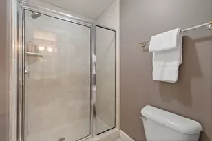 8266 S Crk Holw Cv, Cottonwood Heights, UT 84093 - Photo 49