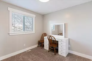 685 S Pheasant View Dr, Layton, UT 84041 - Photo 13