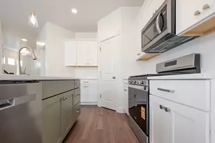 1538 W Banner Dr, Saratoga Springs, UT 84045 - Photo 9