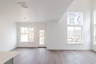 1538 W Banner Dr, Saratoga Springs, UT 84045 - Photo 11