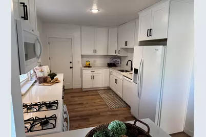 220 E Greenwood Ave, Midvale, UT 84047 - Photo 3