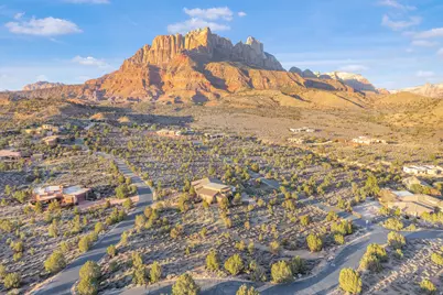 3008 Navajo Way, Springdale, UT 84767 - Photo 3