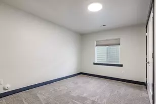 594 E Spruce Glen Rd, Murray, UT 84107 - Photo 49