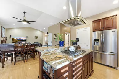 10938 S Lucas Ln W, South Jordan, UT 84095 - Photo 13