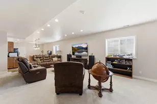 10938 S Lucas Ln W, South Jordan, UT 84095 - Photo 25