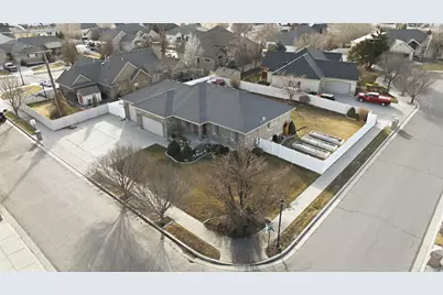 10938 S Lucas Ln W, South Jordan, UT 84095 - Photo 45