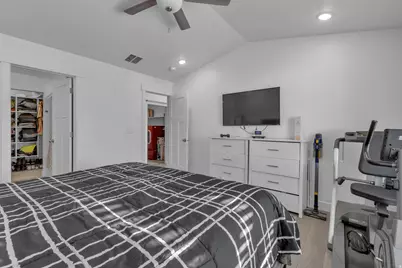 340 S Amber Dr, Grantsville, UT 84029 - Photo 9