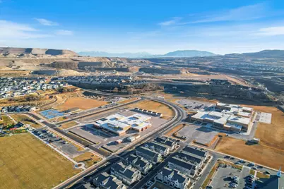 15313 S Reins Way W, Bluffdale, UT 84065 - Photo 31