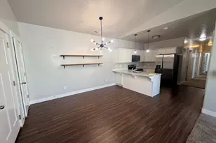 1834 W Newcastle Ln, Saratoga Springs, UT 84045 - Photo 5