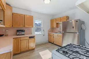 206 E 100 N, Clearfield, UT 84015 - Photo 13