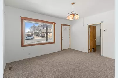 206 E 100 N, Clearfield, UT 84015 - Photo 7