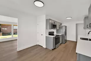 2105 W 5700 S, Roy, UT 84067 - Photo 11