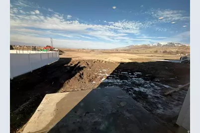 271 W 730 N, Smithfield, UT 84335 - Photo 7