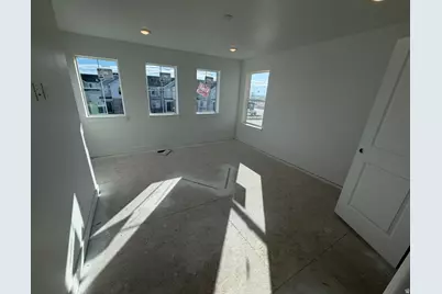 271 W 730 N, Smithfield, UT 84335 - Photo 11