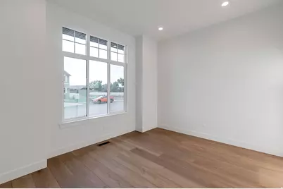 581 W Summerhill Ln N, Centerville, UT 84014 - Photo 5