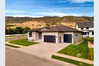 581 W Summerhill Ln N, Centerville, UT 84014 - Photo 3