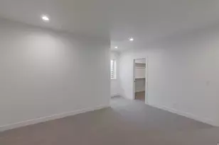 581 W Summerhill Ln N, Centerville, UT 84014 - Photo 25